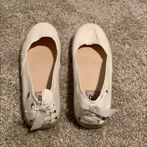 🤍White Slip on UGG🤍